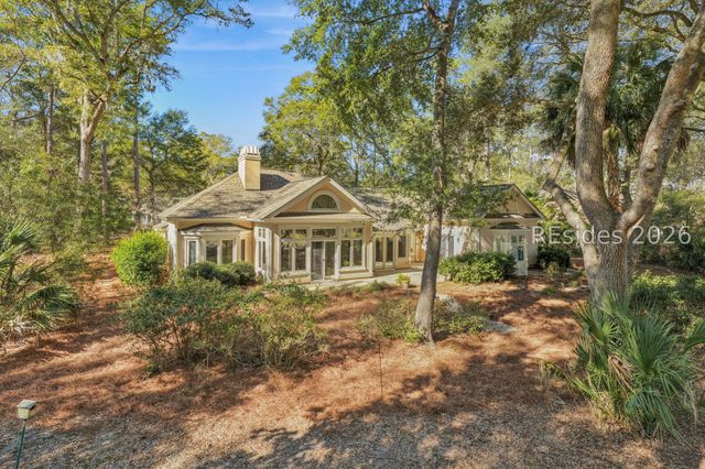 8 Oketee Ct, Hilton Head Island, SC 29926