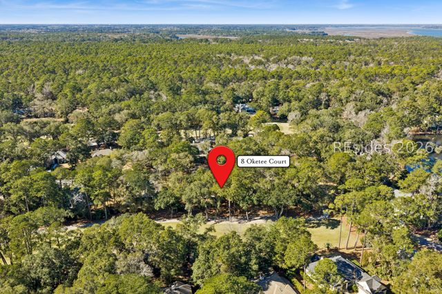 8 Oketee Ct, Hilton Head Island, SC 29926