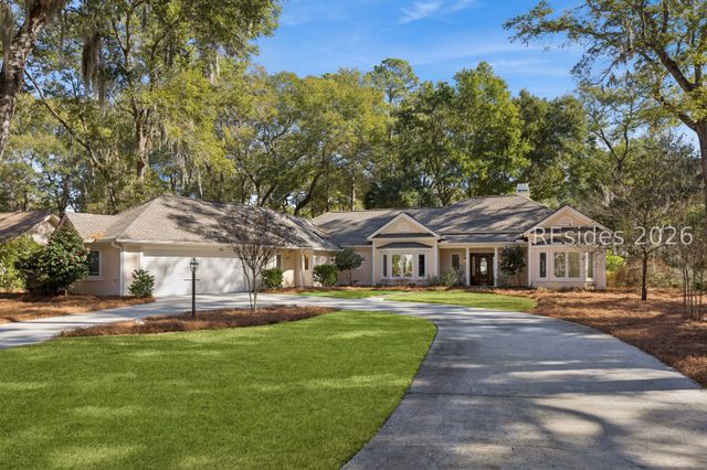 8 Oketee Ct, Hilton Head Island, SC 29926