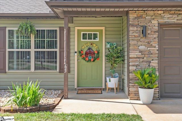 65 Chick Springs Road, Taylors, SC 29687