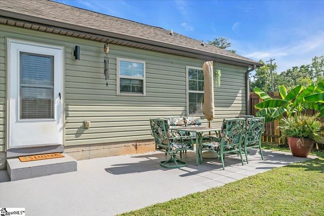 65 Chick Springs Road, Taylors, SC 29687