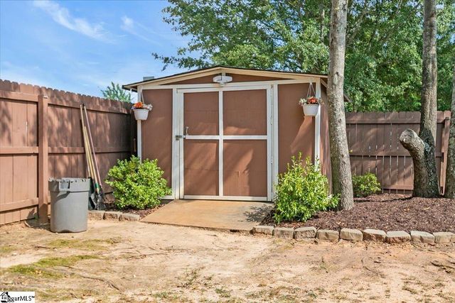 65 Chick Springs Road, Taylors, SC 29687