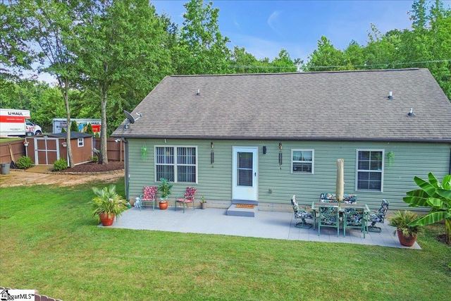 65 Chick Springs Road, Taylors, SC 29687