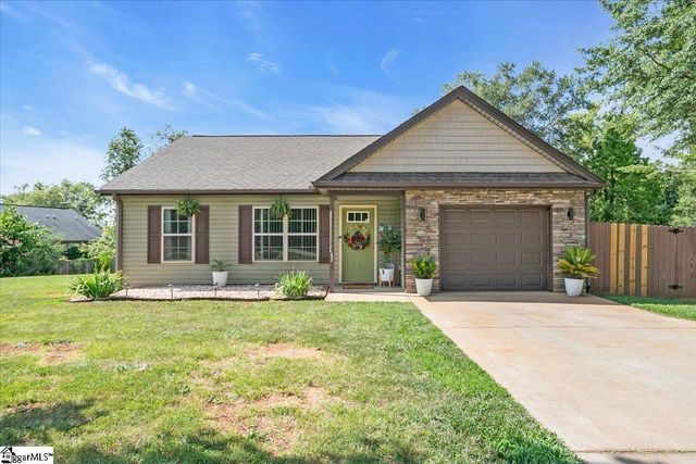 65 Chick Springs Road, Taylors, SC 29687