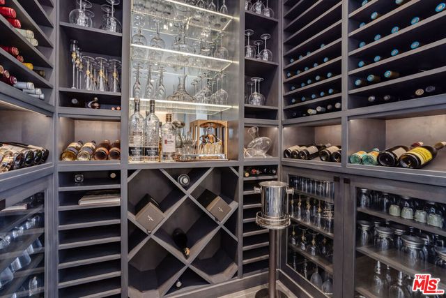 9620 Cedarbrook Drive, Beverly Hills, CA 90210