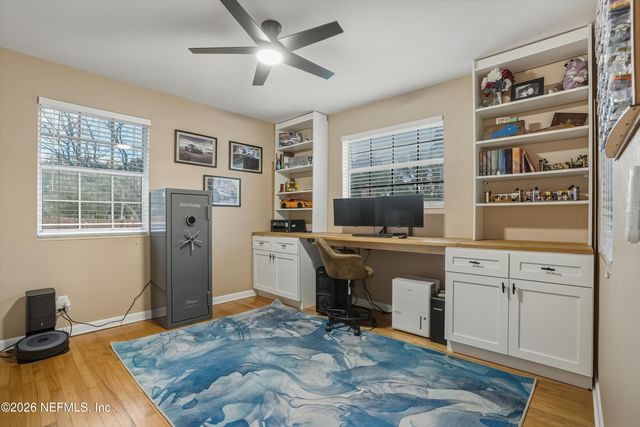 6903 CORKWOOD Road, Jacksonville, FL 32277