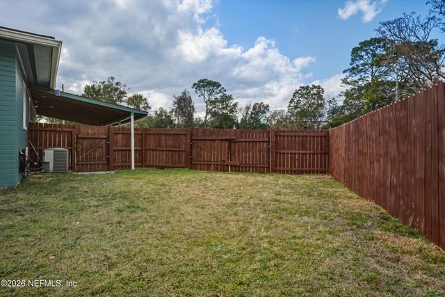 6903 CORKWOOD Road, Jacksonville, FL 32277