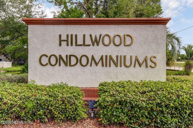 205 BRANCH WOOD Lane 205, Jacksonville, FL 32256