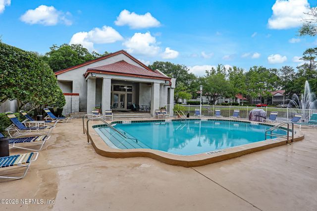 205 BRANCH WOOD Lane 205, Jacksonville, FL 32256