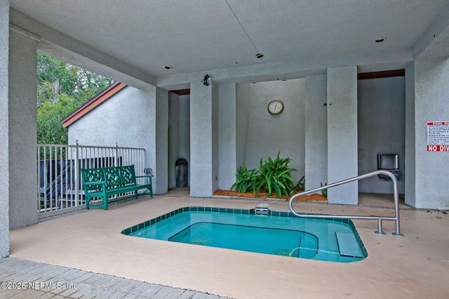 205 BRANCH WOOD Lane 205, Jacksonville, FL 32256