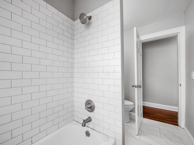 73-75 E Markison Avenue, Columbus, OH 43207