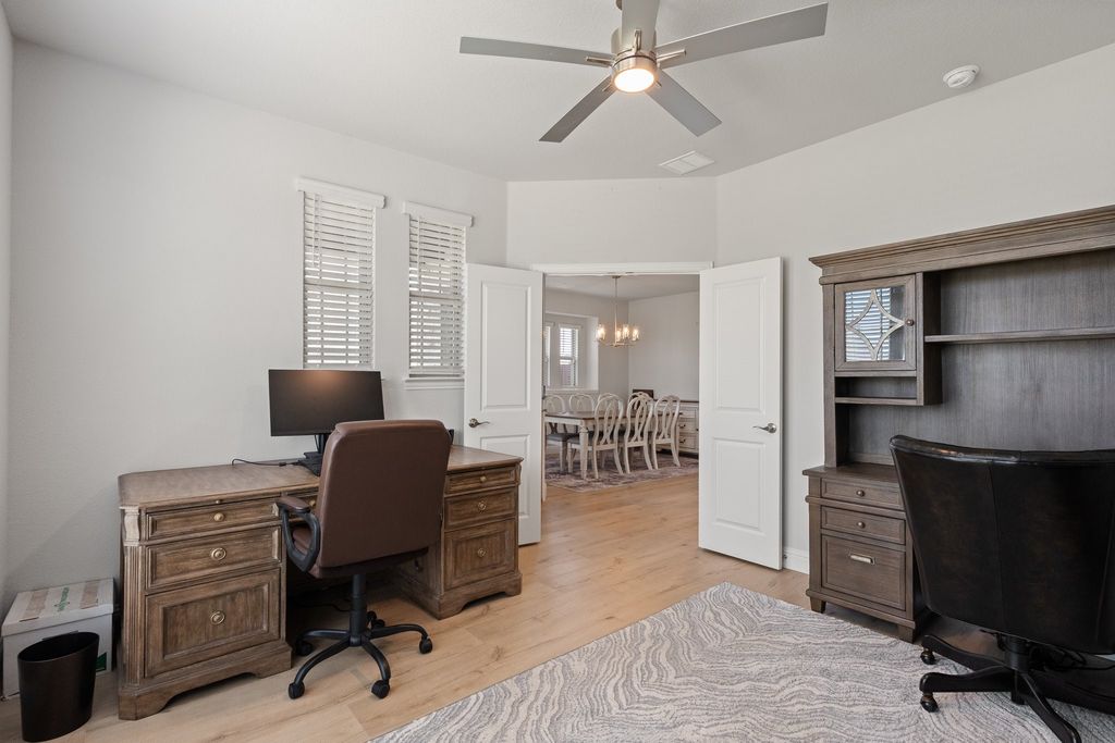 12516 Panther Creek Drive, Godley, TX 76044 — photo 3