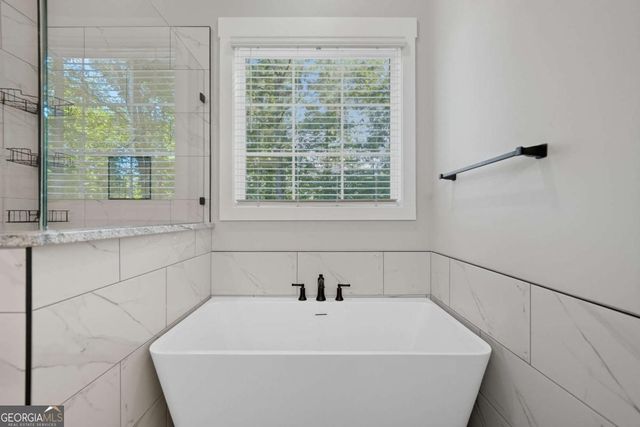 330 London Road, Ball Ground, GA 30107