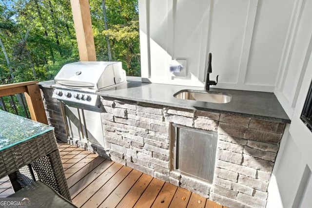 330 London Road, Ball Ground, GA 30107