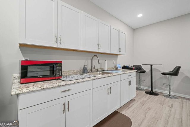 330 London Road, Ball Ground, GA 30107