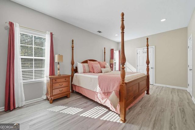 330 London Road, Ball Ground, GA 30107