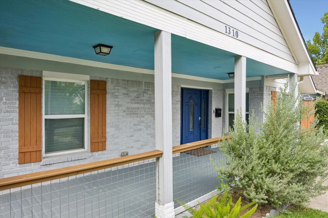 1310 Elliston Street, Houston, TX 77023