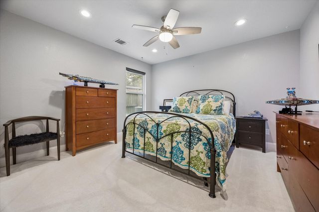 1310 Elliston Street, Houston, TX 77023
