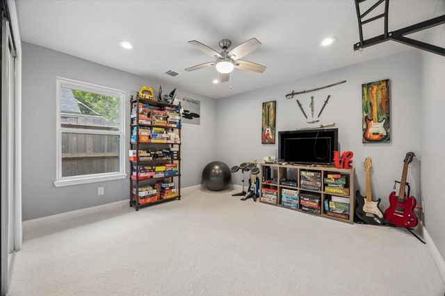 1310 Elliston Street, Houston, TX 77023
