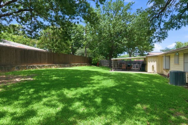 3411 Lakeview Drive, Grapevine, TX 76051