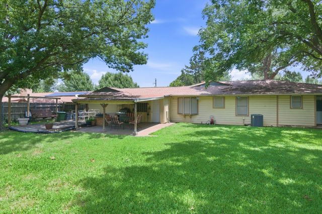 3411 Lakeview Drive, Grapevine, TX 76051