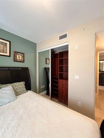 2401 N Ocean Blvd 500, Fort Lauderdale, FL 33305