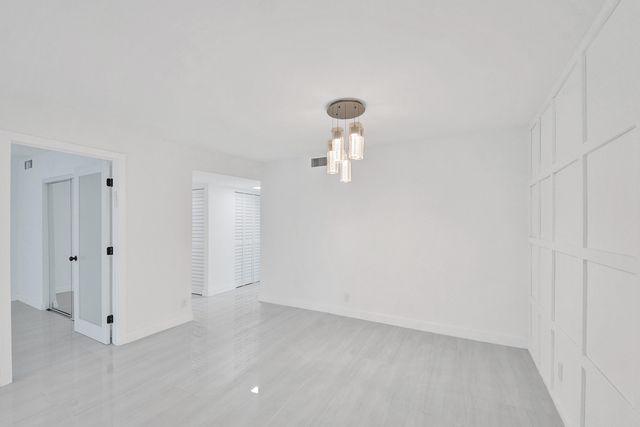 3800 N Hills Drive 208, Hollywood, FL 33021