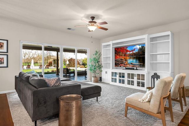 1705 Shakeley Ln, Ione, CA 95640