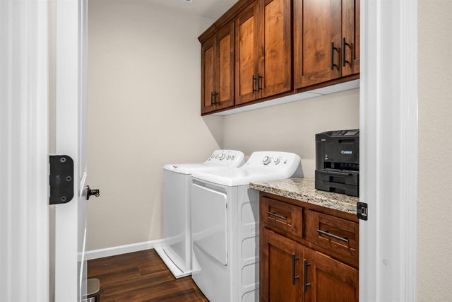 1705 Shakeley Ln, Ione, CA 95640