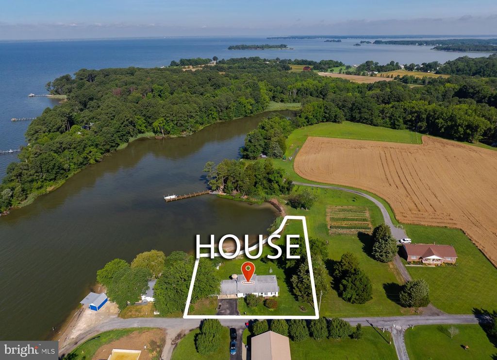 20395 BOWLES RD, Coltons Point, MD 20626