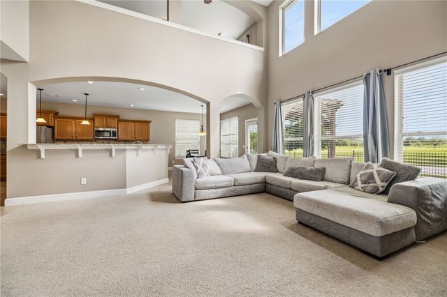 1655 S Coopers Cove, Fayetteville, AR 72701