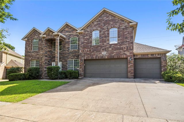 1655 S Coopers Cove, Fayetteville, AR 72701