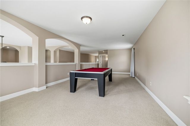 1655 S Coopers Cove, Fayetteville, AR 72701