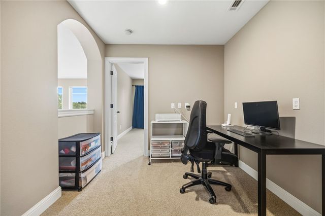 1655 S Coopers Cove, Fayetteville, AR 72701