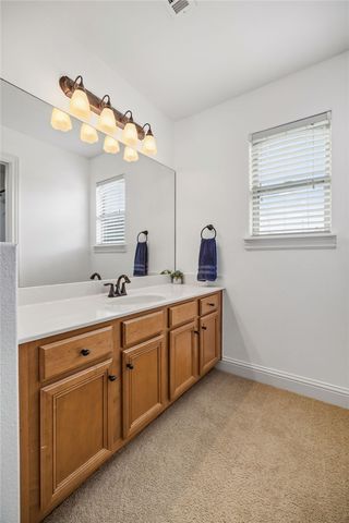 1655 S Coopers Cove, Fayetteville, AR 72701