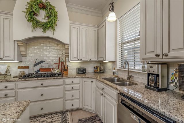 60 Turnbury Drive, Bossier City, LA 71111