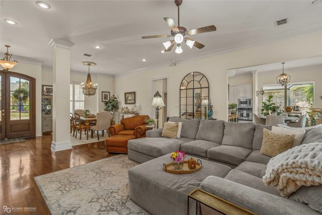 60 Turnbury Drive, Bossier City, LA 71111