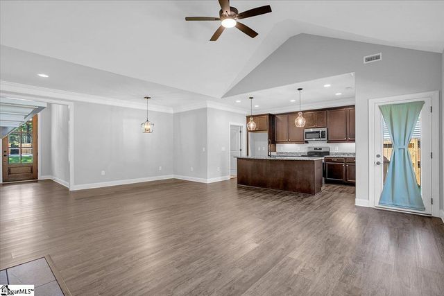 309 Palmetto Road, Pelzer, SC 29669