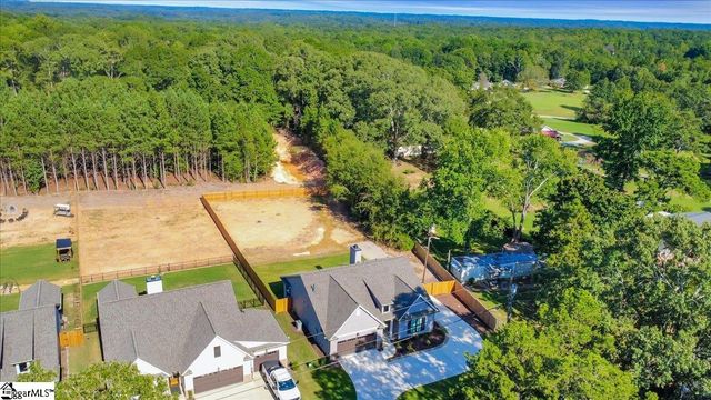 309 Palmetto Road, Pelzer, SC 29669