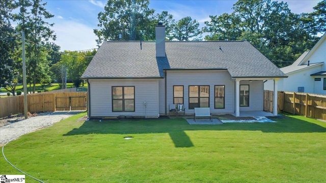 309 Palmetto Road, Pelzer, SC 29669