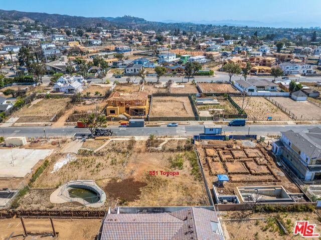 851 Toyopa Drive, Los Angeles, CA 90272