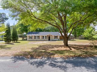 102 Bonneau Street, Bonneau, SC 29431