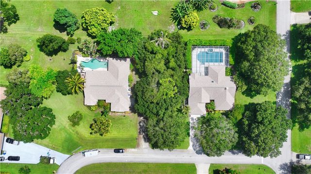 3295 4th Place, Vero Beach, FL 32968