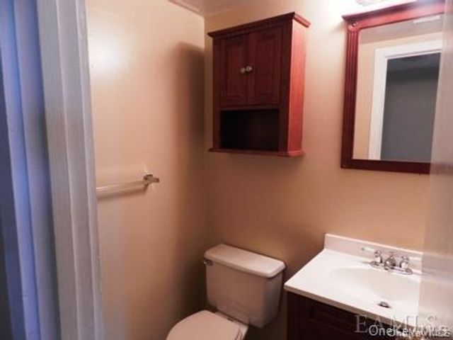 304 Chateau Rive Street 304, Peekskill, NY 10566
