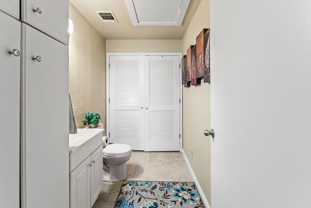 4515 Stapper Rd, Saint Hedwig, TX 78152