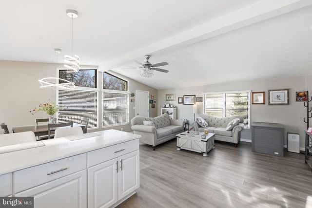 8 CARDINAL, Mullica Twp, NJ 08215