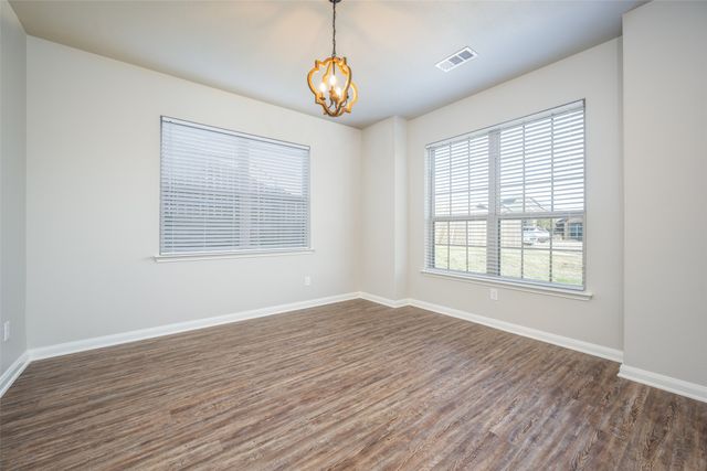 900 Juneberry Drive, Denton, TX 76207