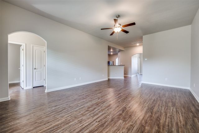 900 Juneberry Drive, Denton, TX 76207