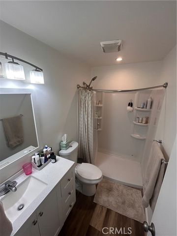 2121 Pacific Coast Highway Unit 3, Hermosa Beach, CA 90254