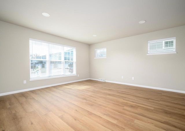 10110 Mosaic Way, Middleton, WI 53562